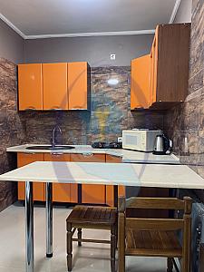 Довженка 15б/10